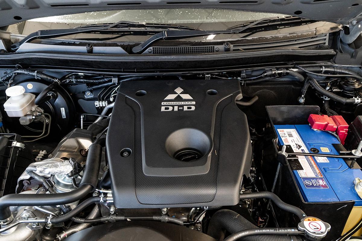 2021 Mitsubishi Triton GLX-R MR 4X4