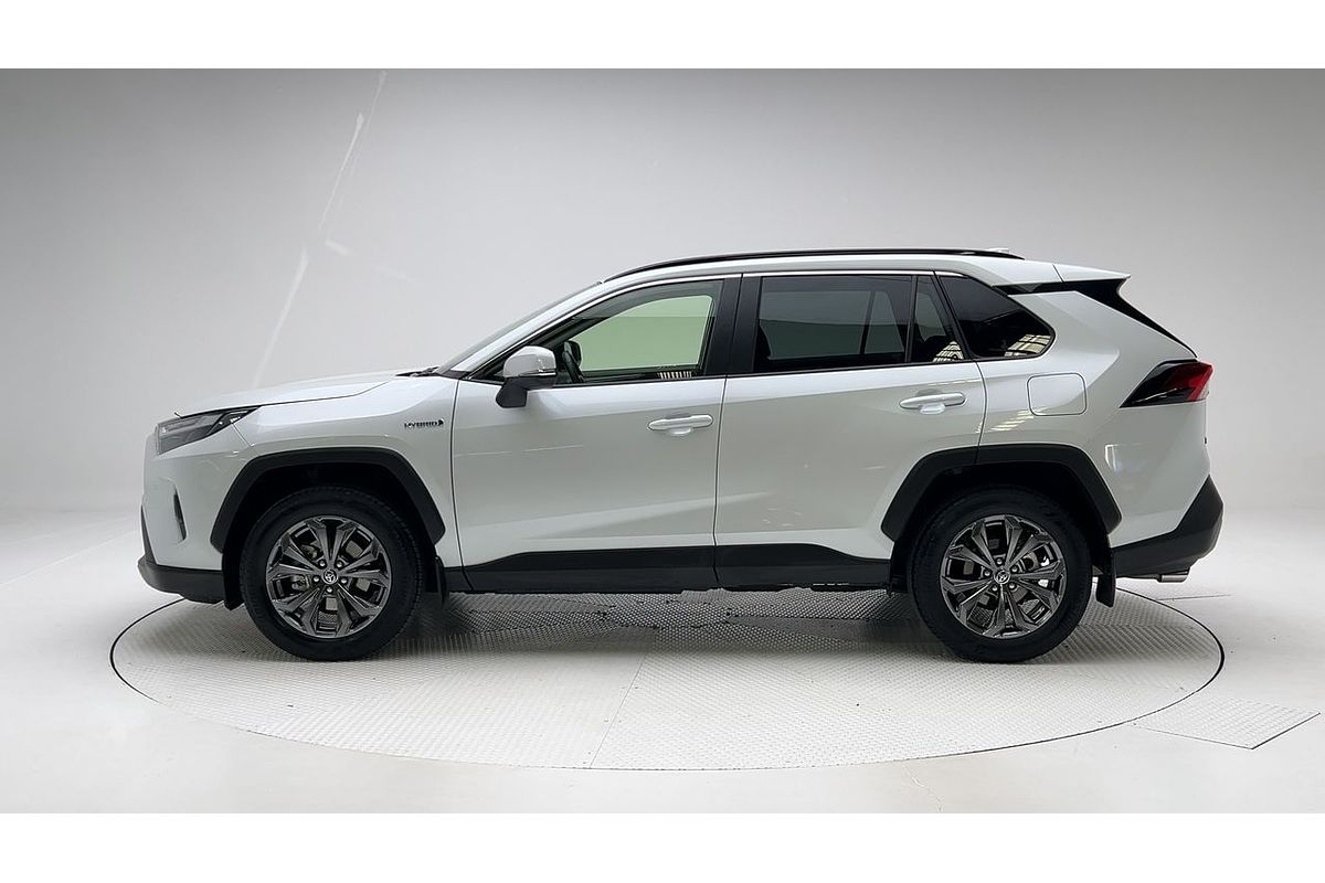 2024 Toyota RAV4 GXL AXAH52R