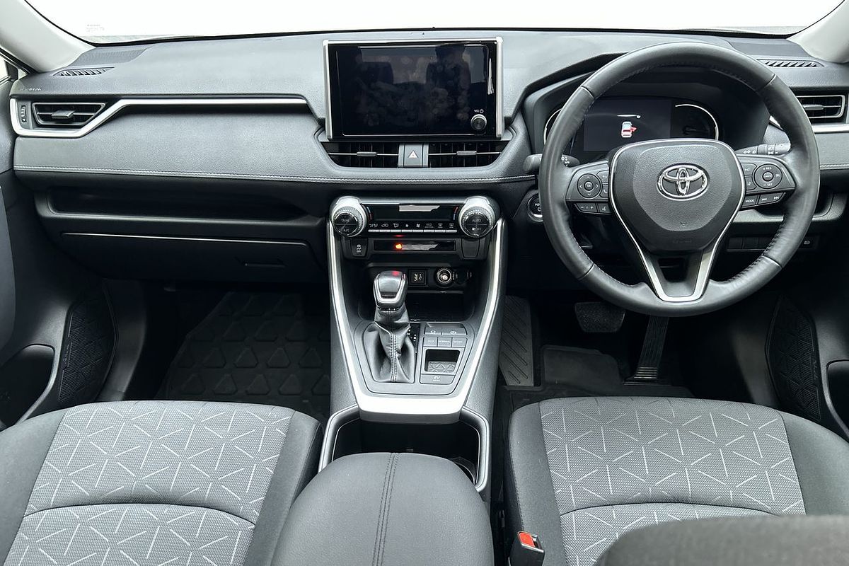 2024 Toyota RAV4 GXL AXAH52R