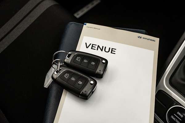 2022 Hyundai Venue QX.V4