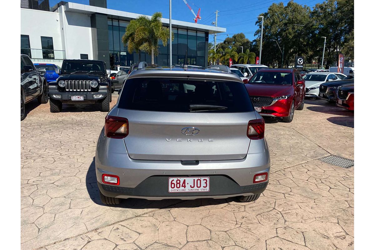 2024 Hyundai Venue Elite QX.V5