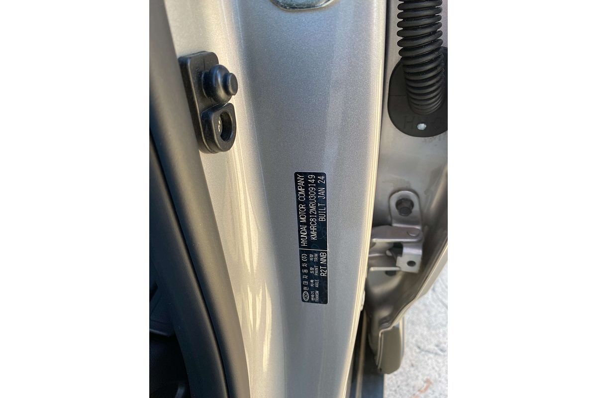 2024 Hyundai Venue Elite QX.V5