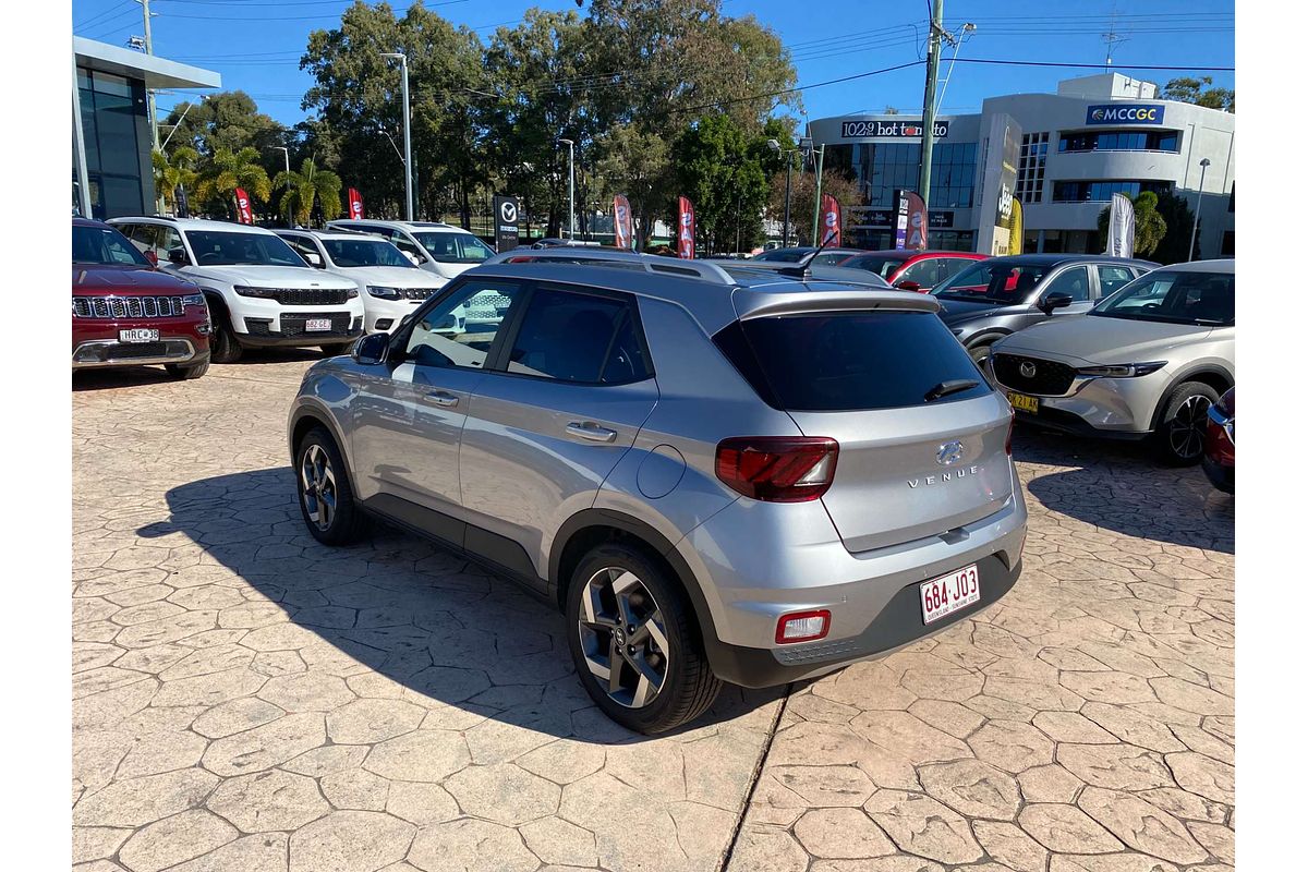 2024 Hyundai Venue Elite QX.V5