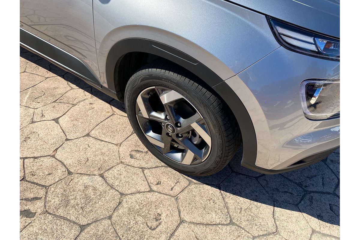 2024 Hyundai Venue Elite QX.V5
