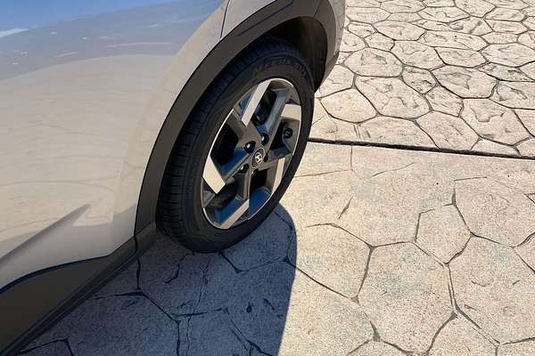 2024 Hyundai Venue Elite QX.V5