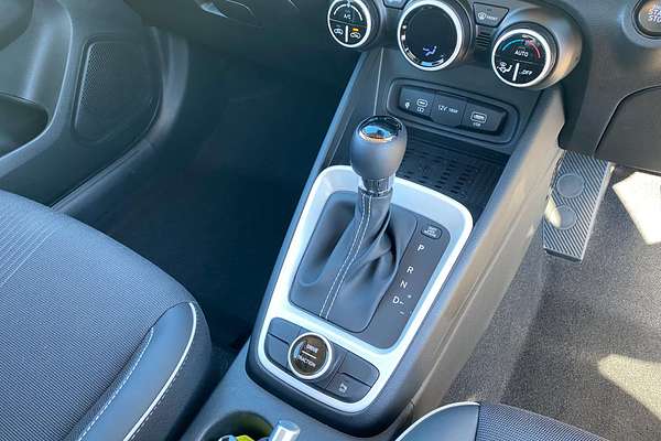 2024 Hyundai Venue Elite QX.V5