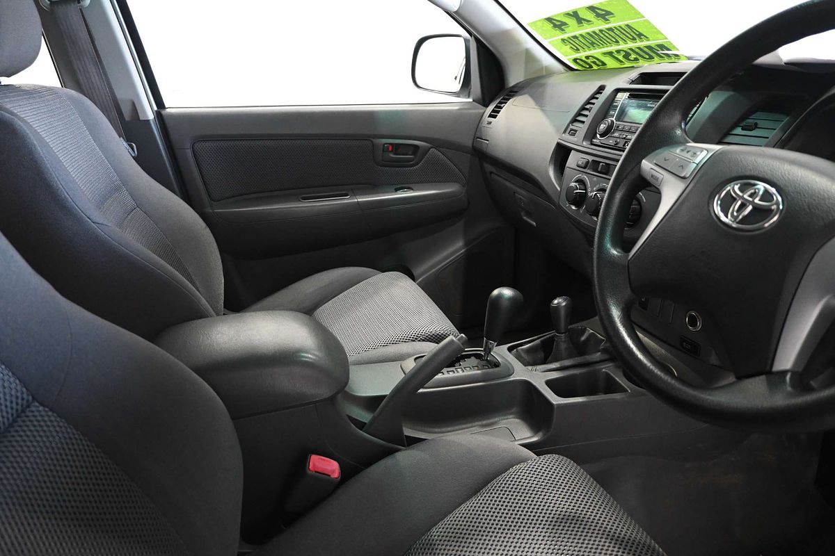 2013 Toyota Hilux SR KUN26R 4X4