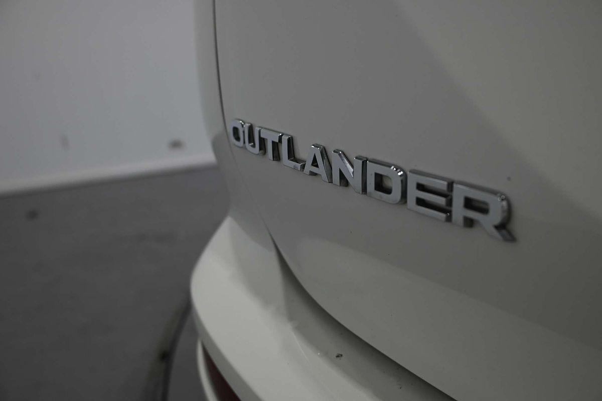 2018 Mitsubishi Outlander LS ZL