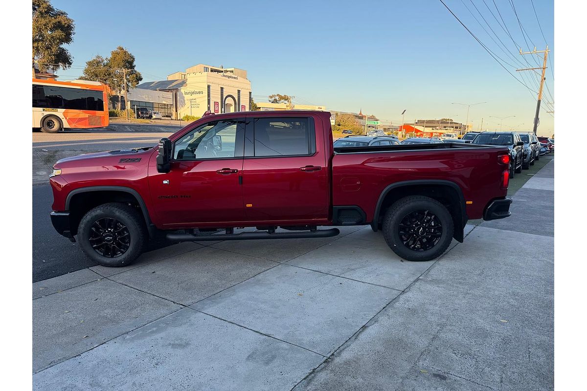 2025 Chevrolet Silverado HD LTZ Premium W/Tech Pack T1 4X4