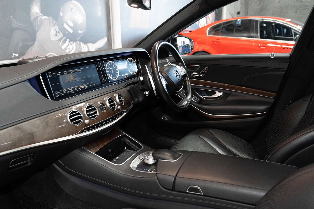 2014 Mercedes-Benz S-Class S400 Hybrid