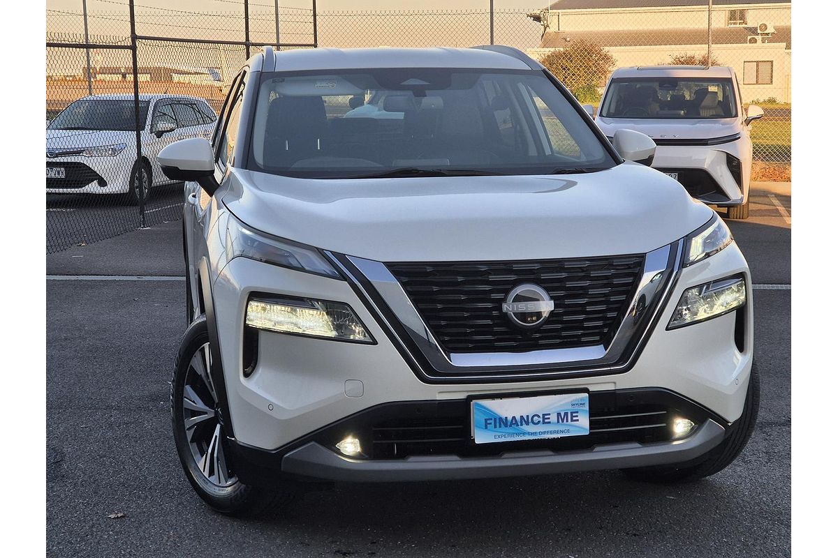 2023 Nissan X-TRAIL ST-L T33