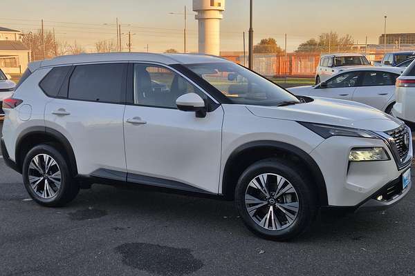 2023 Nissan X-TRAIL ST-L T33