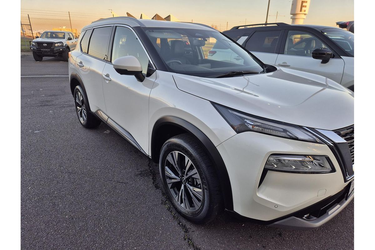 2023 Nissan X-TRAIL ST-L T33