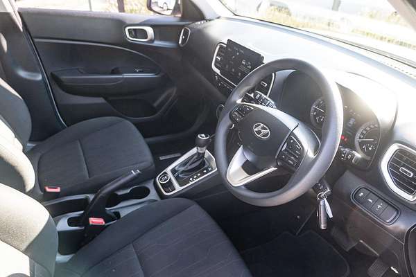 2020 Hyundai Venue Go QX