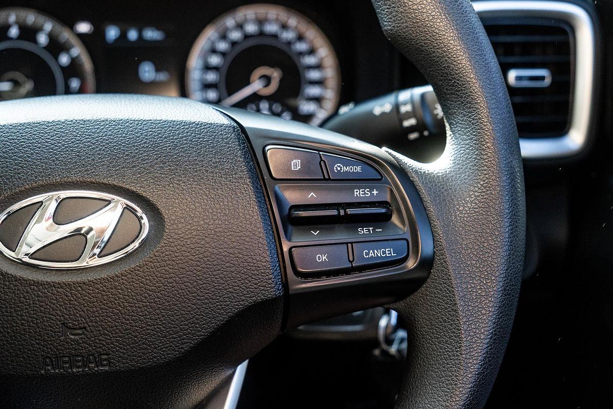 2020 Hyundai Venue Go QX