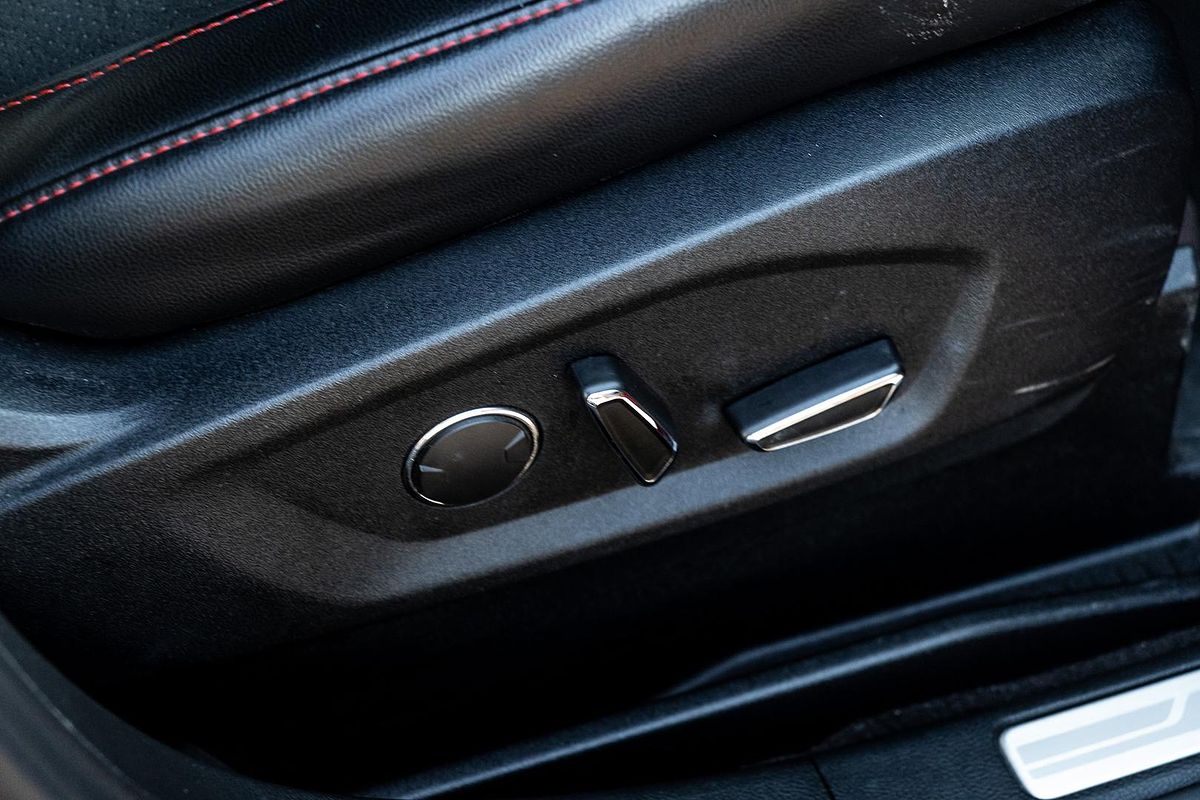 2019 Ford Endura ST-Line CA