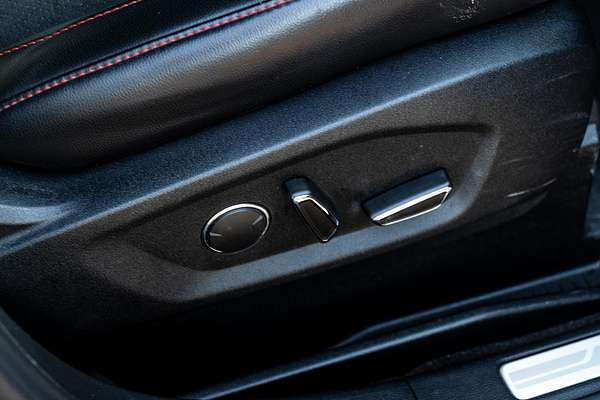 2019 Ford Endura ST-Line CA
