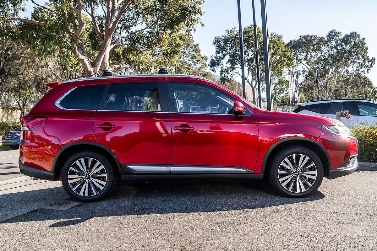 2020 Mitsubishi Outlander LS ZL