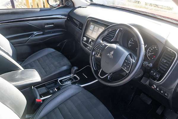 2020 Mitsubishi Outlander LS ZL