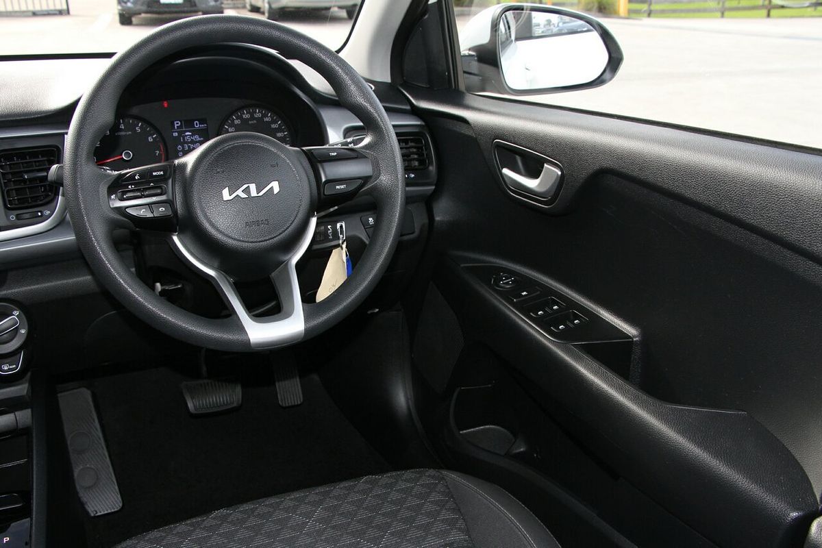 2023 Kia Rio S YB