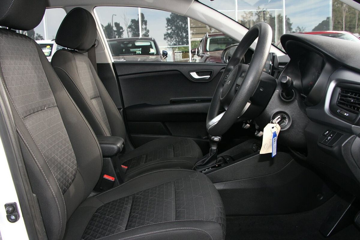 2023 Kia Rio S YB