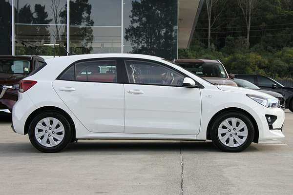 2023 Kia Rio S YB