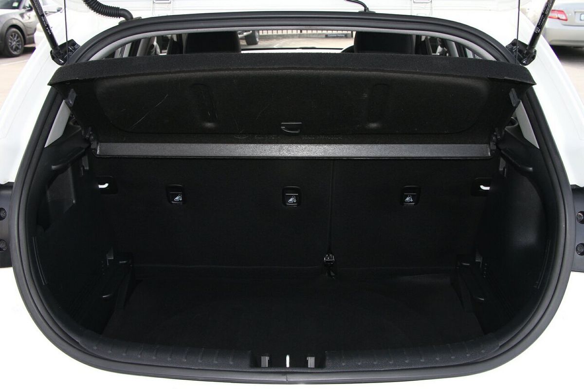 2023 Kia Rio S YB