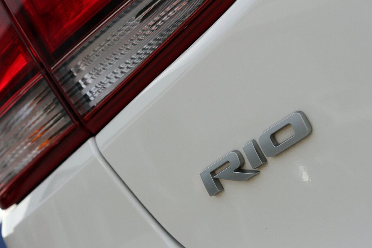 2023 Kia Rio S YB