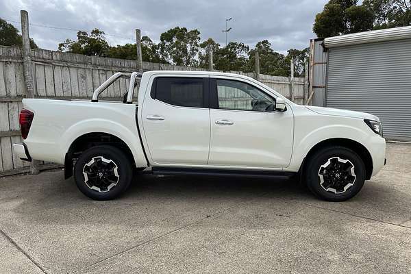 2025 Nissan Navara ST-X D23 4X4