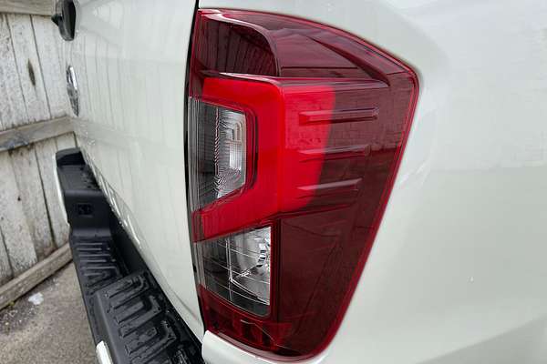 2025 Nissan Navara ST-X D23 4X4