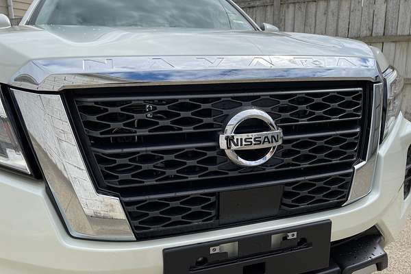 2025 Nissan Navara ST-X D23 4X4