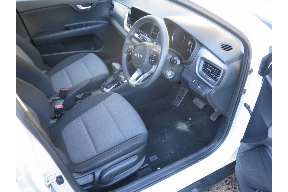 2023 Kia Stonic S YB