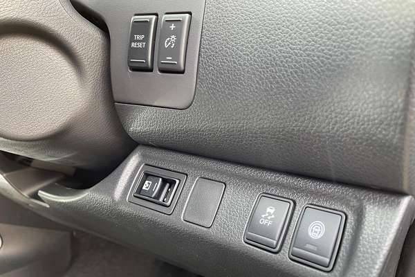 2025 Nissan Navara ST-X D23 4X4