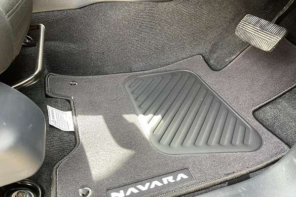 2025 Nissan Navara ST-X D23 4X4