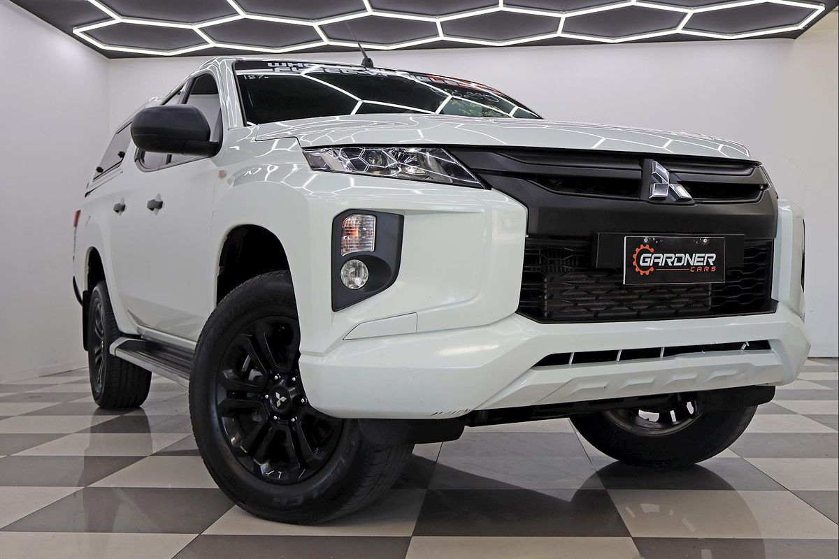 2022 Mitsubishi Triton GLX-R MR 4X4