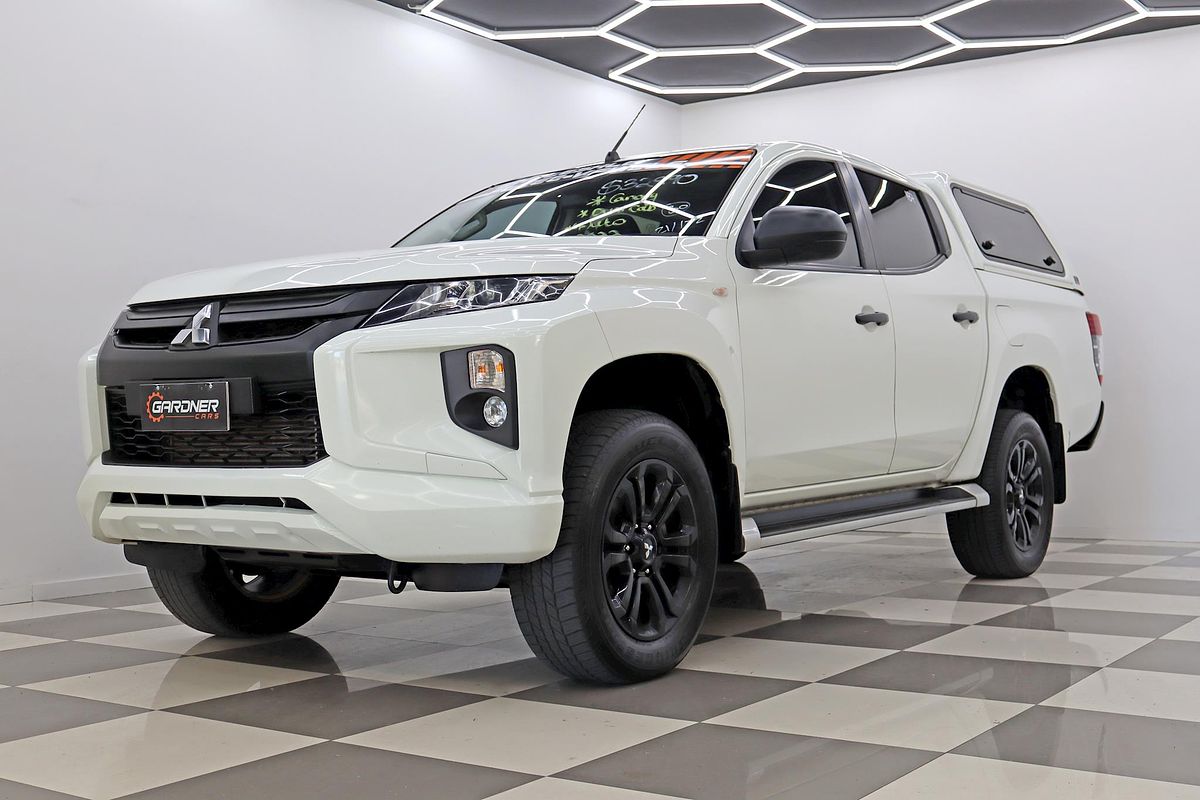 2022 Mitsubishi Triton GLX-R MR 4X4