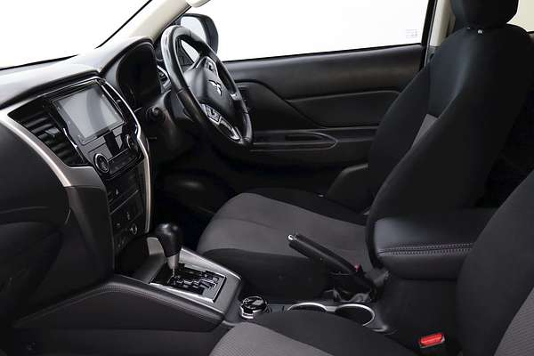 2022 Mitsubishi Triton GLX-R MR 4X4