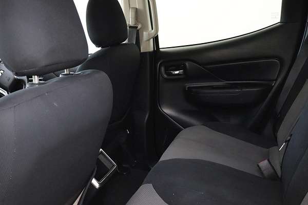 2022 Mitsubishi Triton GLX-R MR 4X4