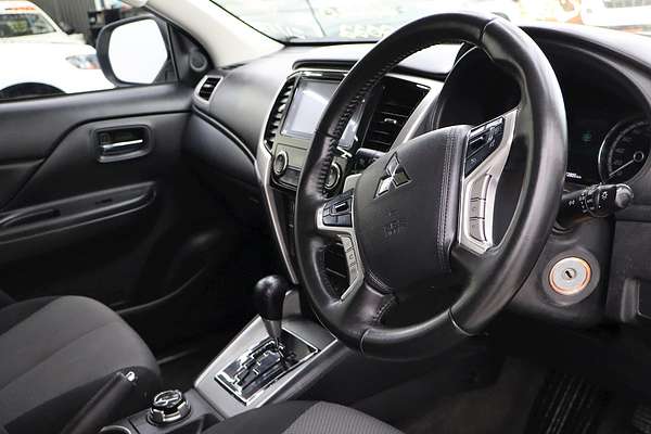 2022 Mitsubishi Triton GLX-R MR 4X4