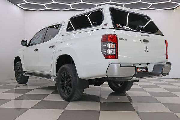 2022 Mitsubishi Triton GLX-R MR 4X4