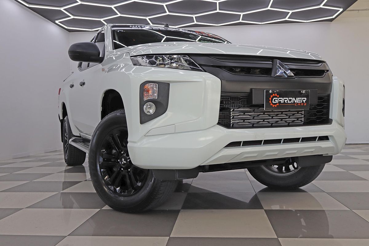 2022 Mitsubishi Triton GLX-R MR 4X4