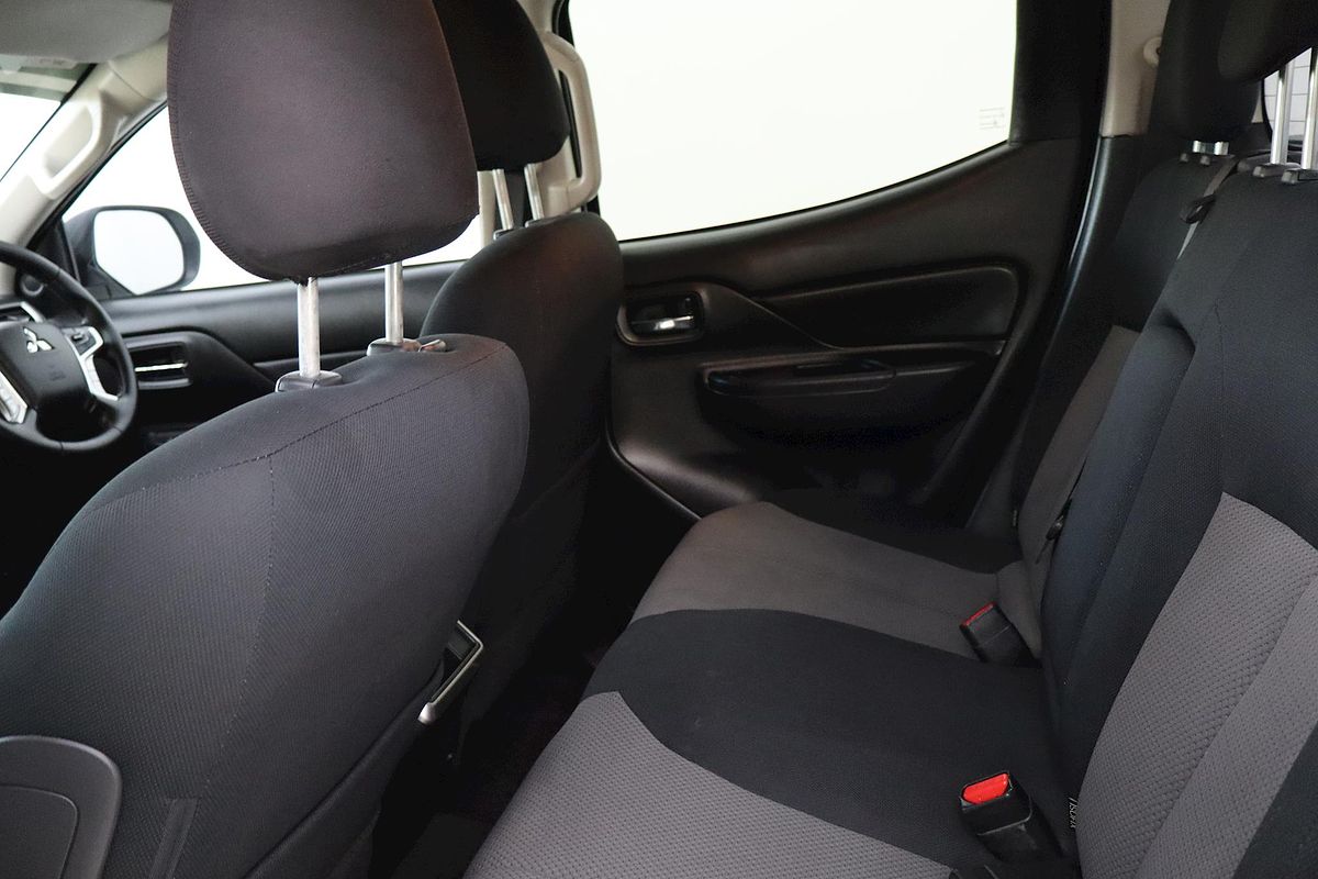 2022 Mitsubishi Triton GLX-R MR 4X4