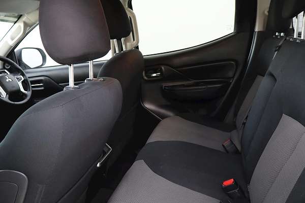2022 Mitsubishi Triton GLX-R MR 4X4