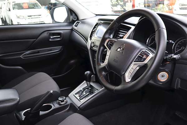 2022 Mitsubishi Triton GLX-R MR 4X4