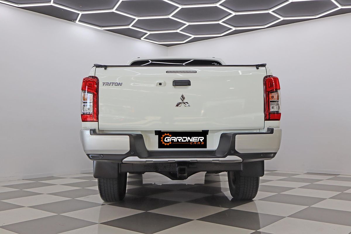 2022 Mitsubishi Triton GLX-R MR 4X4
