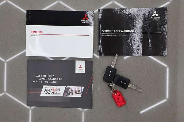 2022 Mitsubishi Triton GLX-R MR 4X4
