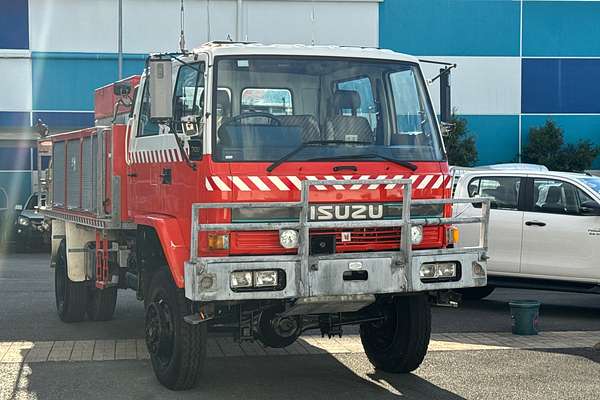 1995 Isuzu FTS DUAL CAB 700