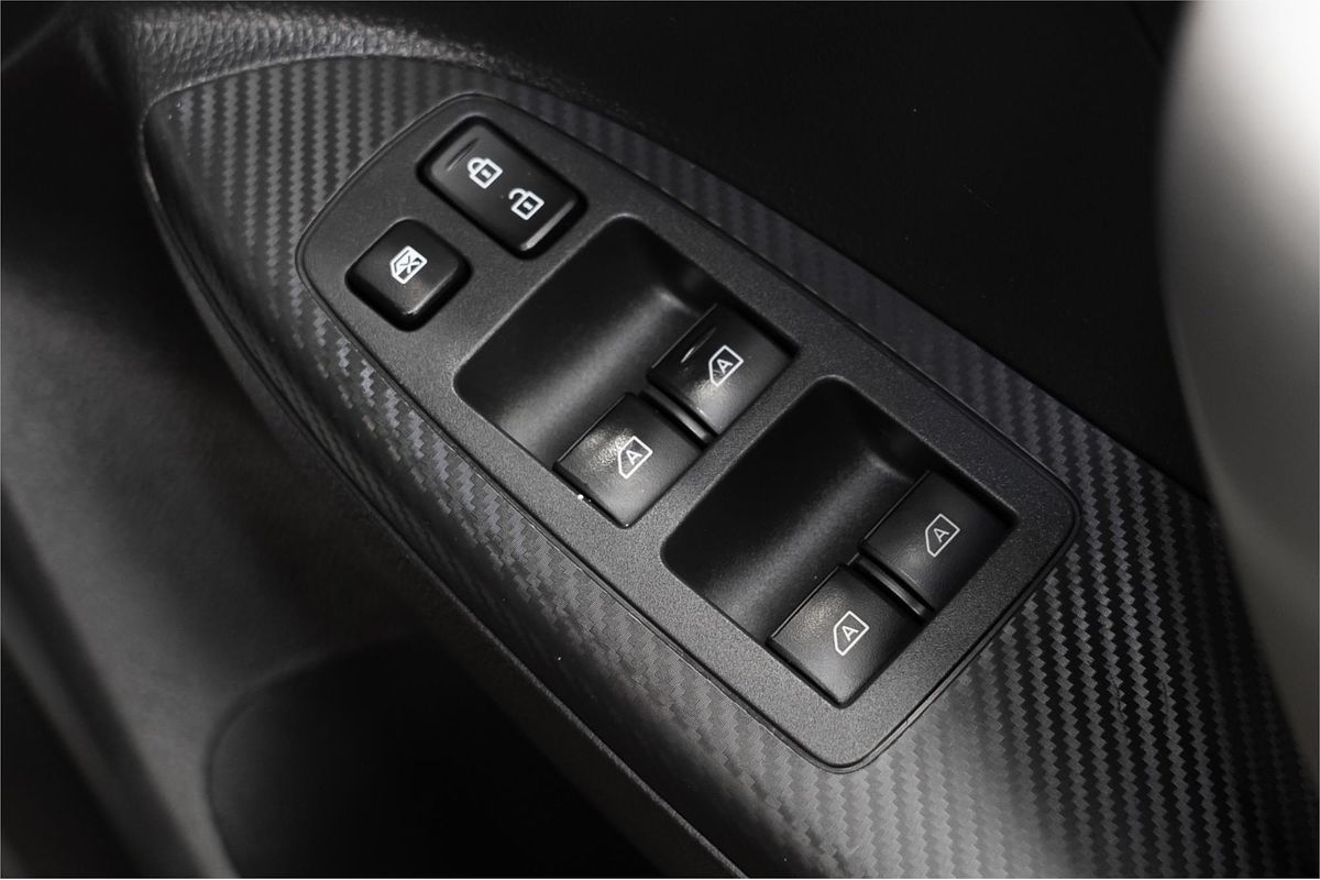 2019 Mitsubishi Eclipse Cross LS YA