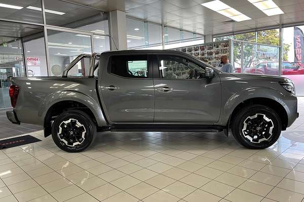 2025 Nissan Navara ST-X D23 4X4