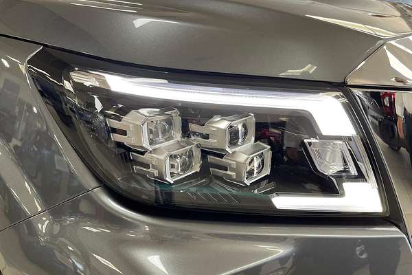 2025 Nissan Navara ST-X D23 4X4